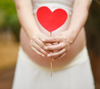 Jakie suplementy na początek ciąży?